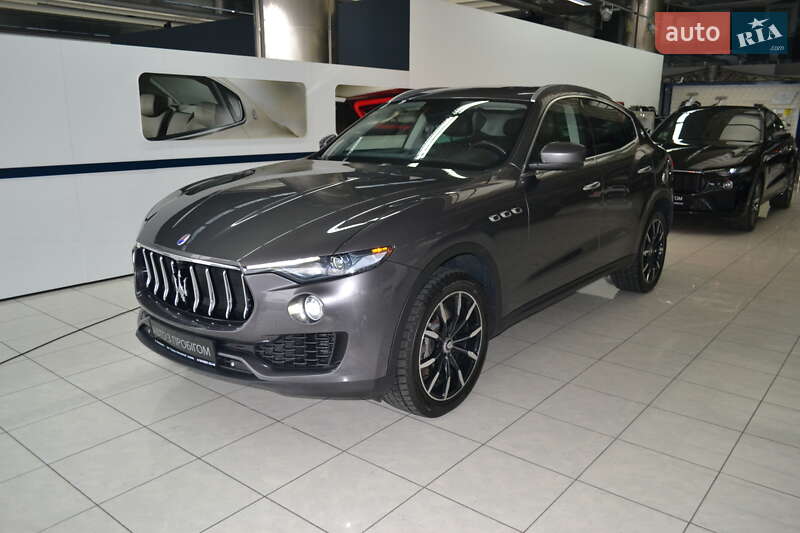 Позашляховик / Кросовер Maserati Levante 2017 в Києві