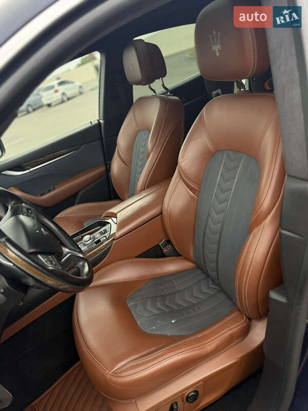 Позашляховик / Кросовер Maserati Levante 2018 в Дніпрі