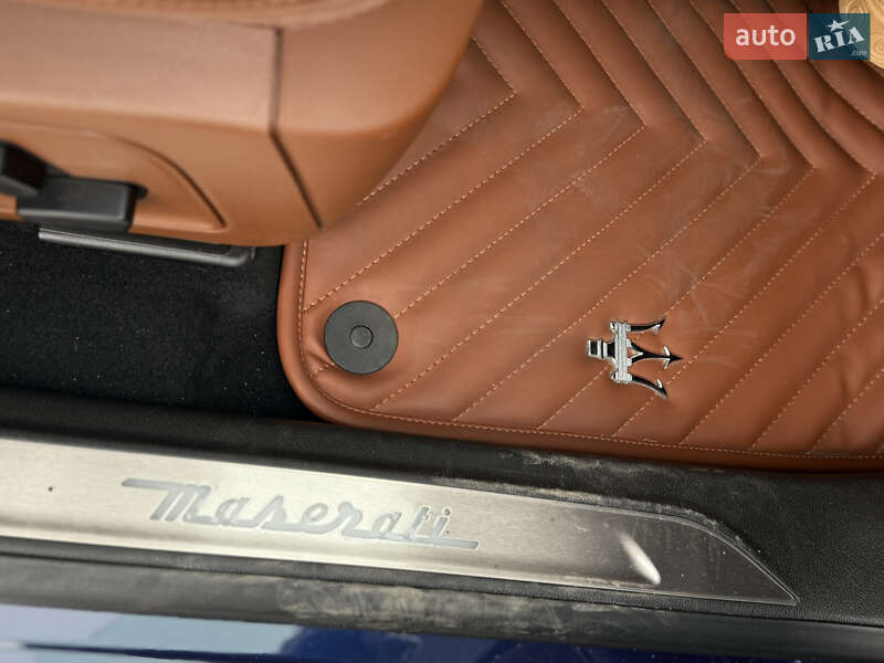 Позашляховик / Кросовер Maserati Levante 2018 в Дніпрі