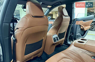 Позашляховик / Кросовер Maserati Levante 2022 в 