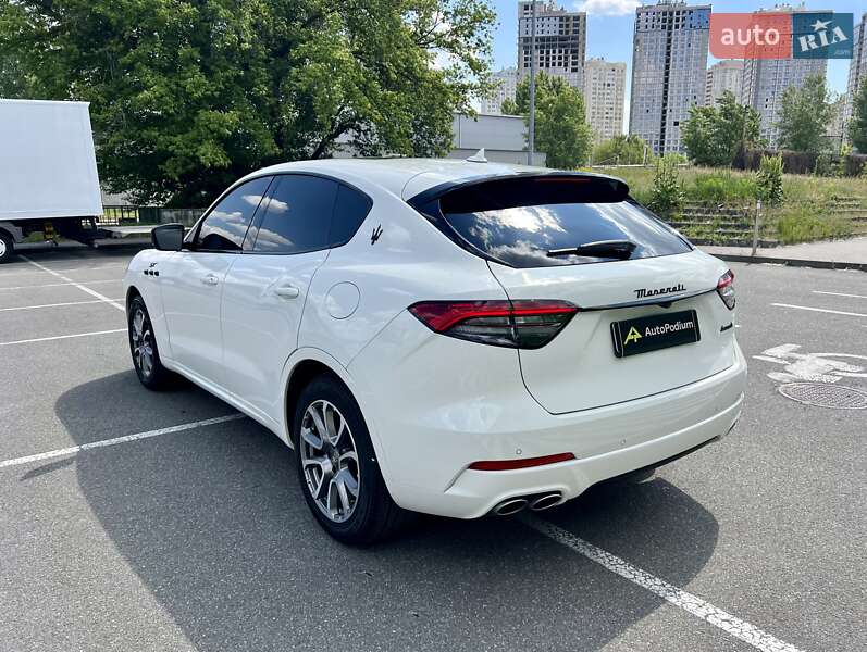 Позашляховик / Кросовер Maserati Levante 2021 в Києві фото 10 Позашляховик / Кросовер Maserati Levante 2021 в Києві