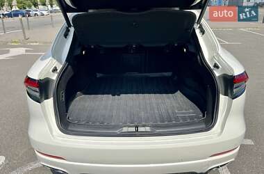 Позашляховик / Кросовер Maserati Levante 2021 в Києві