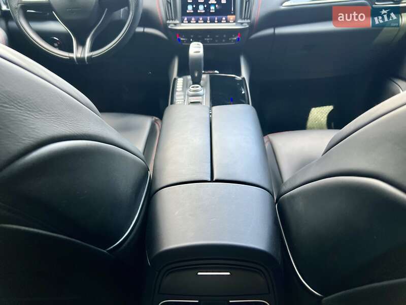 Позашляховик / Кросовер Maserati Levante 2021 в Києві фото 63 Позашляховик / Кросовер Maserati Levante 2021 в Києві