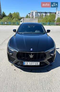 Внедорожник / Кроссовер Maserati Levante 2019 в Черновцах