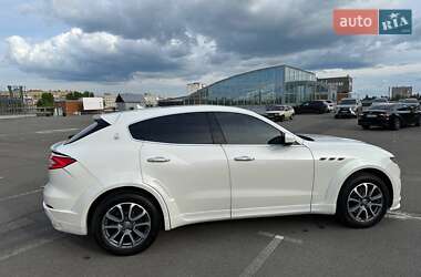 Позашляховик / Кросовер Maserati Levante 2017 в Києві