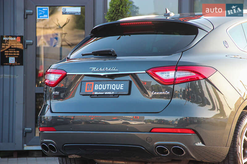 Внедорожник / Кроссовер Maserati Levante 2017 в Одессе