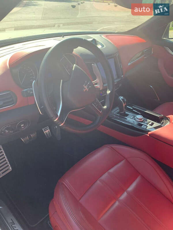 Внедорожник / Кроссовер Maserati Levante 2018 в Одессе фото 5 Внедорожник / Кроссовер Maserati Levante 2018 в Одессе