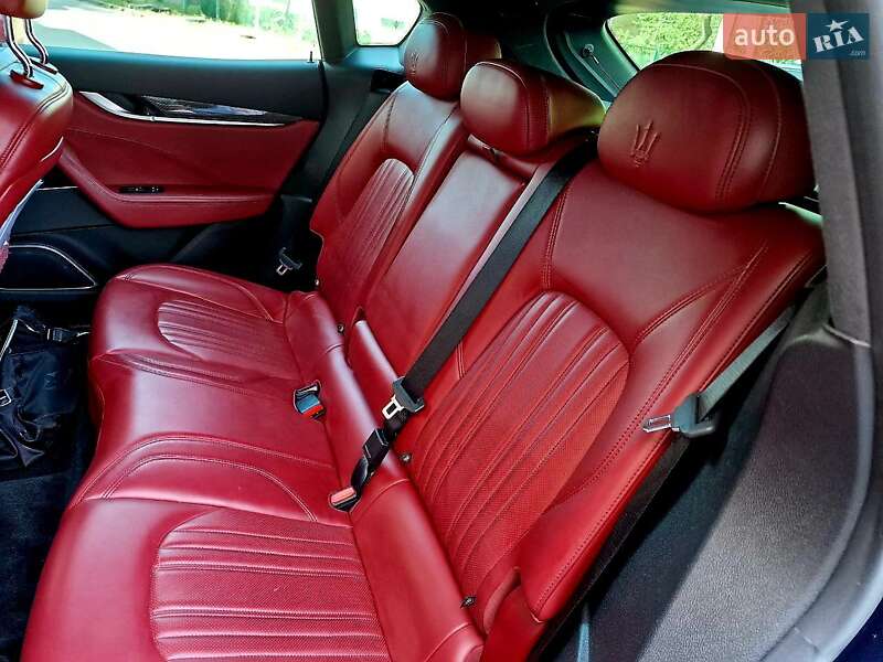 Позашляховик / Кросовер Maserati Levante 2018 в Києві