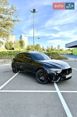 Позашляховик / Кросовер Maserati Levante 2020 в Одесі