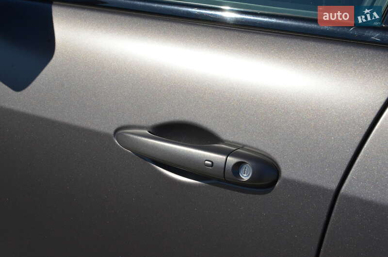 Позашляховик / Кросовер Maserati Levante 2017 в Києві