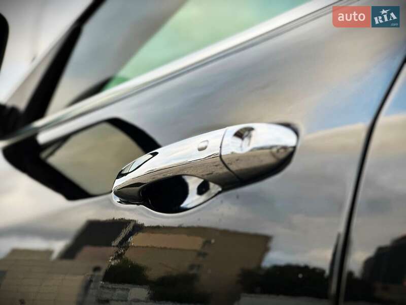 Позашляховик / Кросовер Maserati Levante 2018 в Києві фото 12 Позашляховик / Кросовер Maserati Levante 2018 в Києві