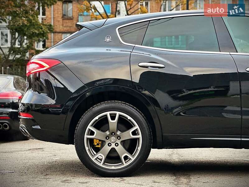 Позашляховик / Кросовер Maserati Levante 2018 в Києві фото 17 Позашляховик / Кросовер Maserati Levante 2018 в Києві