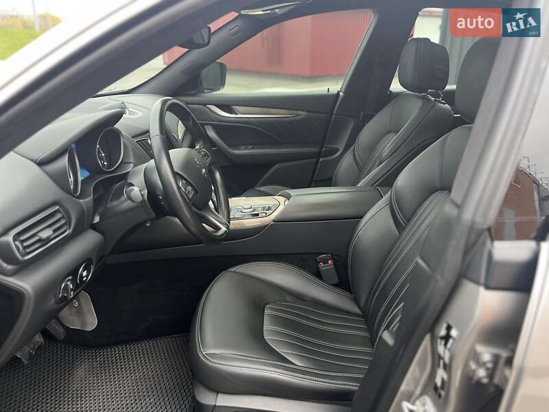 Позашляховик / Кросовер Maserati Levante 2019 в Києві фото 13 Позашляховик / Кросовер Maserati Levante 2019 в Києві