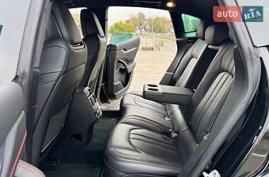 Внедорожник / Кроссовер Maserati Levante 2018 в  фото 29 Внедорожник / Кроссовер Maserati Levante 2018 в