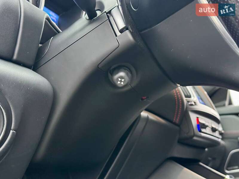 Внедорожник / Кроссовер Maserati Levante 2018 в Киеве фото 44 Внедорожник / Кроссовер Maserati Levante 2018 в Киеве