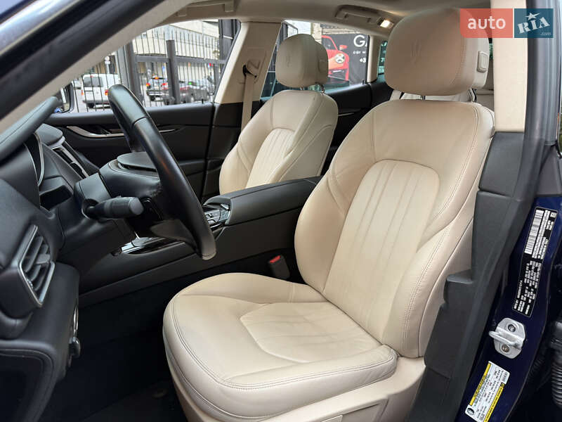 Внедорожник / Кроссовер Maserati Levante 2018 в Киеве