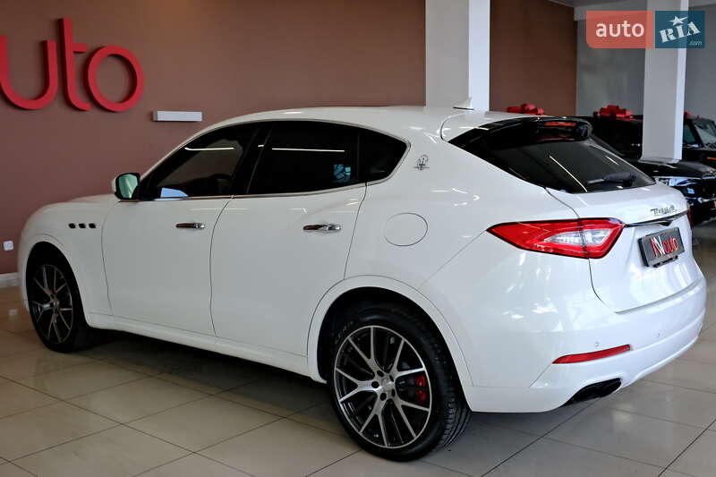Позашляховик / Кросовер Maserati Levante 2019 в Одесі фото 26 Позашляховик / Кросовер Maserati Levante 2019 в Одесі