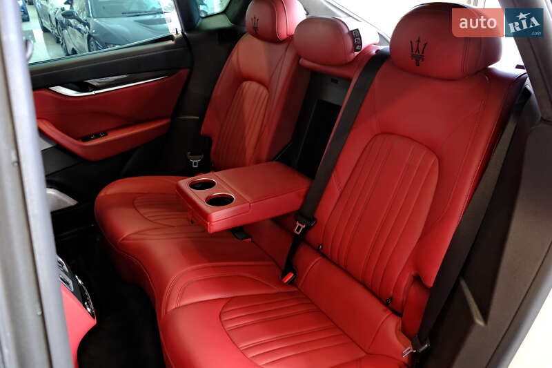 Позашляховик / Кросовер Maserati Levante 2019 в Одесі фото 46 Позашляховик / Кросовер Maserati Levante 2019 в Одесі