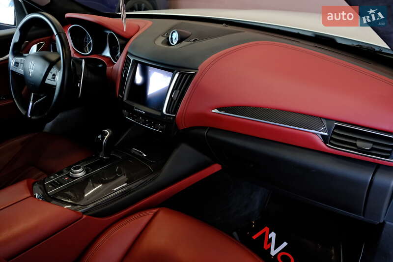 Позашляховик / Кросовер Maserati Levante 2019 в Одесі фото 55 Позашляховик / Кросовер Maserati Levante 2019 в Одесі