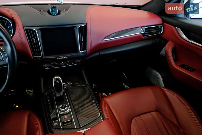 Позашляховик / Кросовер Maserati Levante 2019 в Одесі фото 60 Позашляховик / Кросовер Maserati Levante 2019 в Одесі