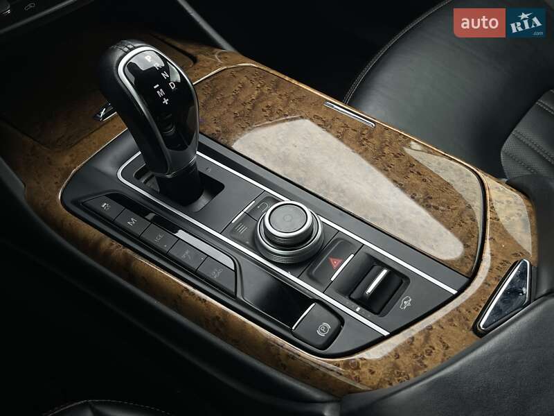 Внедорожник / Кроссовер Maserati Levante 2017 в Киеве фото 28 Внедорожник / Кроссовер Maserati Levante 2017 в Киеве