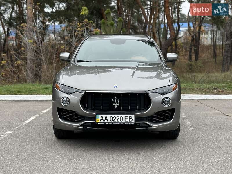 Позашляховик / Кросовер Maserati Levante 2017 в Києві