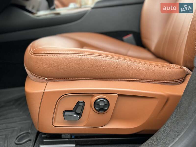 Позашляховик / Кросовер Maserati Levante 2017 в Києві