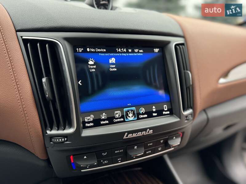 Позашляховик / Кросовер Maserati Levante 2017 в Києві