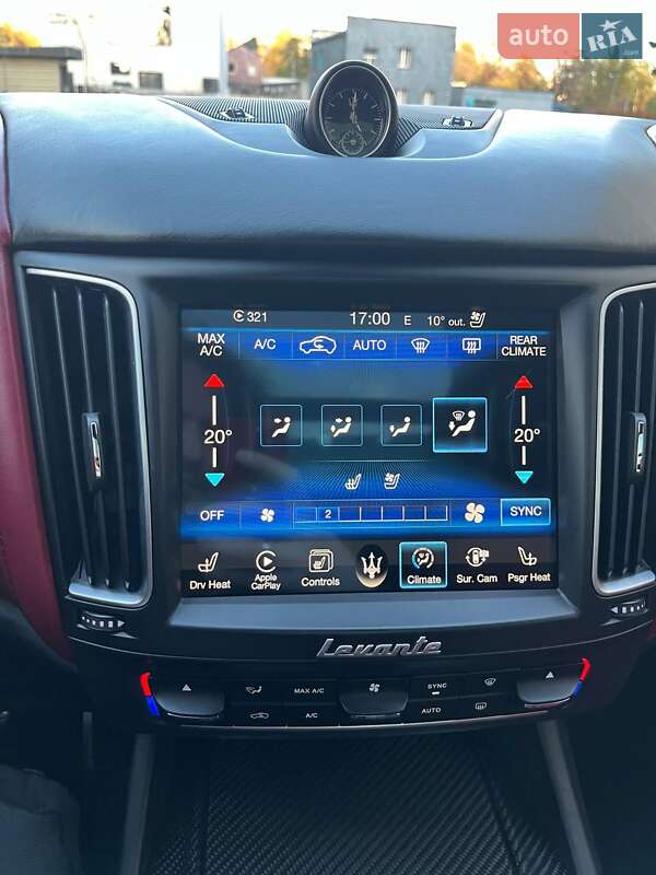 Позашляховик / Кросовер Maserati Levante 2016 в Києві