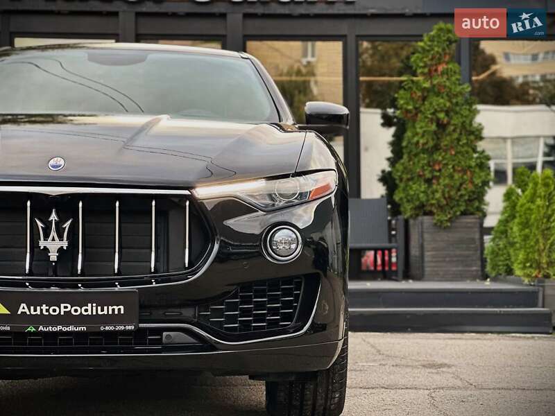 Внедорожник / Кроссовер Maserati Levante 2018 в Киеве фото 6 Внедорожник / Кроссовер Maserati Levante 2018 в Киеве