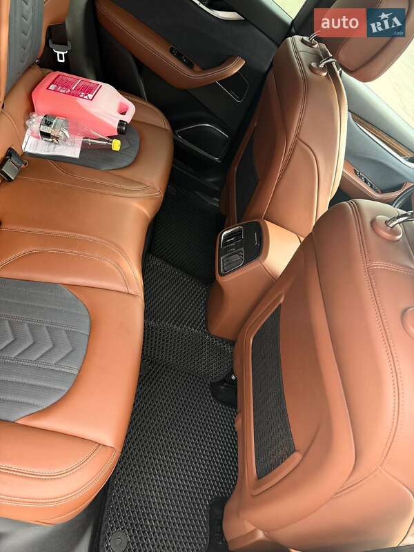 Внедорожник / Кроссовер Maserati Levante 2020 в Львове