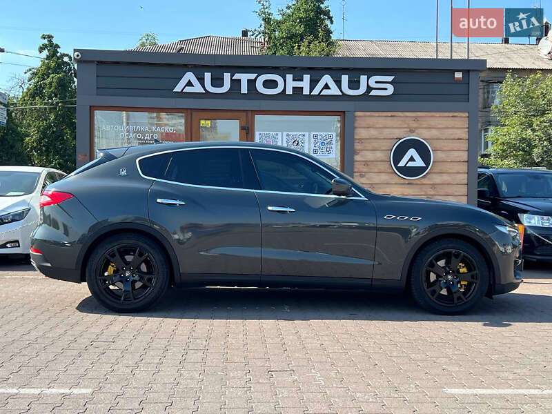 Внедорожник / Кроссовер Maserati Levante 2019 в Житомире