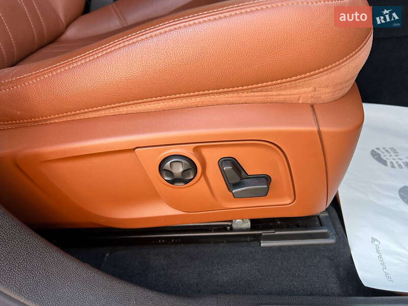 Внедорожник / Кроссовер Maserati Levante 2019 в Житомире