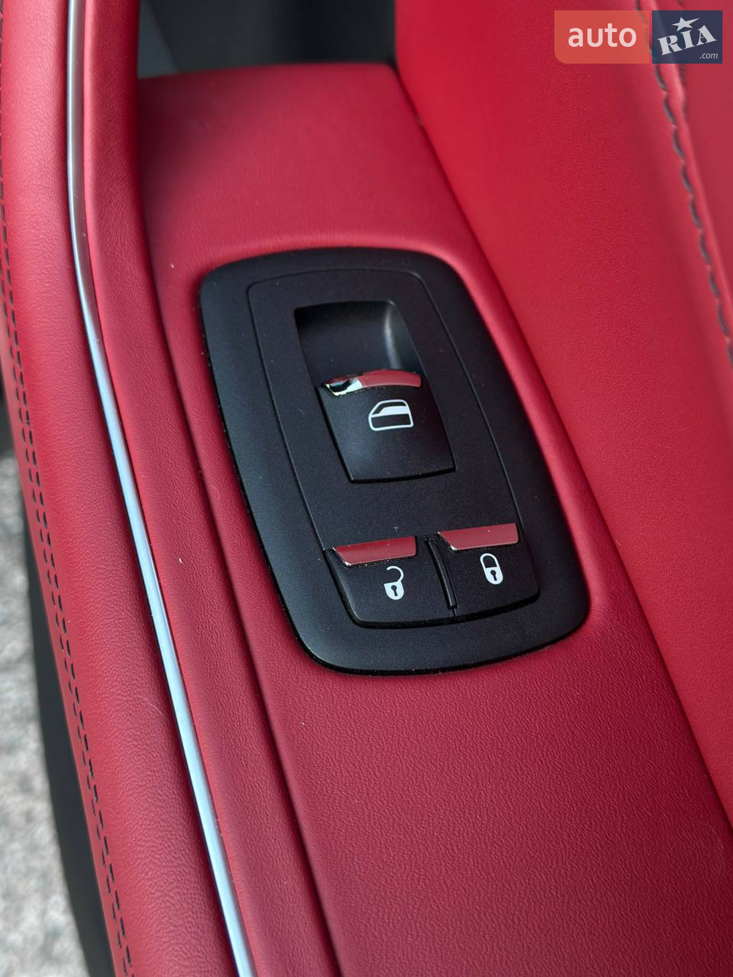 Maserati Levante 2021 VIN ZN6AU61B00X391327 фото оголошення 21 з 24