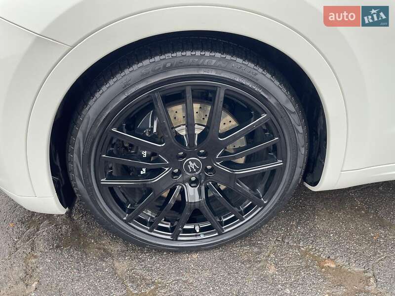 Внедорожник / Кроссовер Maserati Levante 2019 в Белой Церкви фото 39 Внедорожник / Кроссовер Maserati Levante 2019 в Белой Церкви