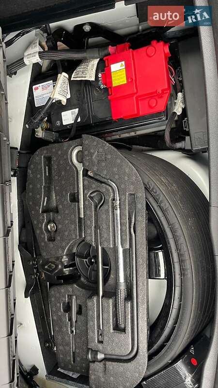 Внедорожник / Кроссовер Maserati Levante 2019 в Белой Церкви фото 49 Внедорожник / Кроссовер Maserati Levante 2019 в Белой Церкви