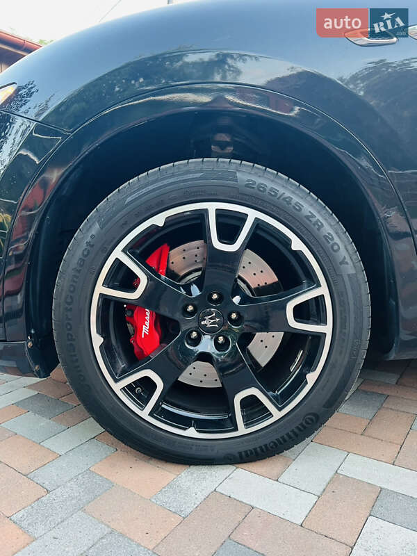 Внедорожник / Кроссовер Maserati Levante 2017 в Ровно фото 6 Внедорожник / Кроссовер Maserati Levante 2017 в Ровно