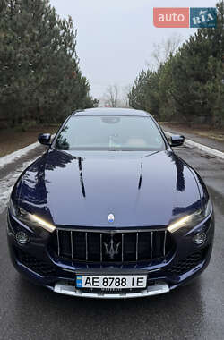 Позашляховик / Кросовер Maserati Levante 2018 в Дніпрі