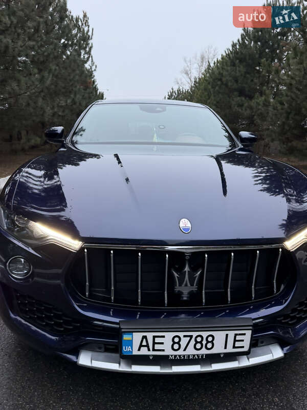 Внедорожник / Кроссовер Maserati Levante 2018 в Днепре фото 41 Внедорожник / Кроссовер Maserati Levante 2018 в Днепре