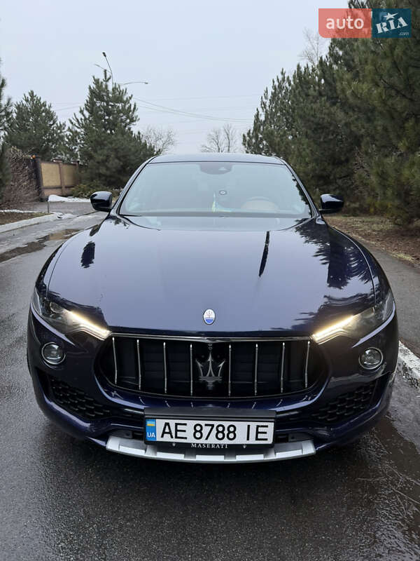Внедорожник / Кроссовер Maserati Levante 2018 в Днепре фото 44 Внедорожник / Кроссовер Maserati Levante 2018 в Днепре