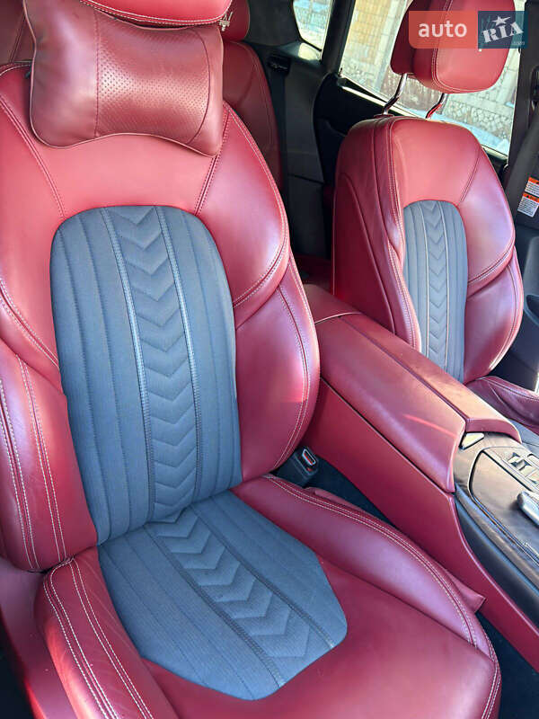 Внедорожник / Кроссовер Maserati Levante 2018 в Тернополе фото 8 Внедорожник / Кроссовер Maserati Levante 2018 в Тернополе