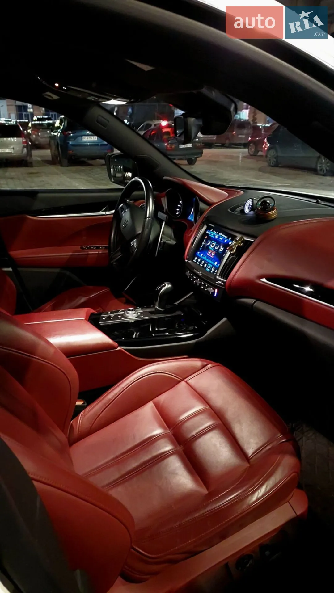 2018 Maserati Levante - мініатюра 16