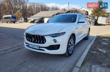 Внедорожник / Кроссовер Maserati Levante 2020 в Ивано-Франковске