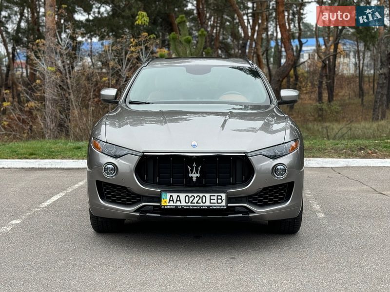 Позашляховик / Кросовер Maserati Levante 2017 в Києві