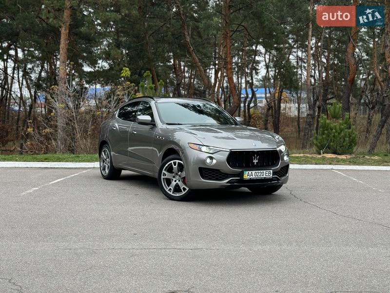 Позашляховик / Кросовер Maserati Levante 2017 в Києві