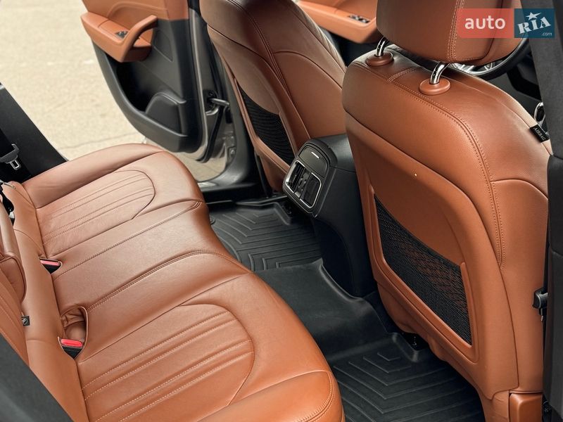 Позашляховик / Кросовер Maserati Levante 2017 в Києві