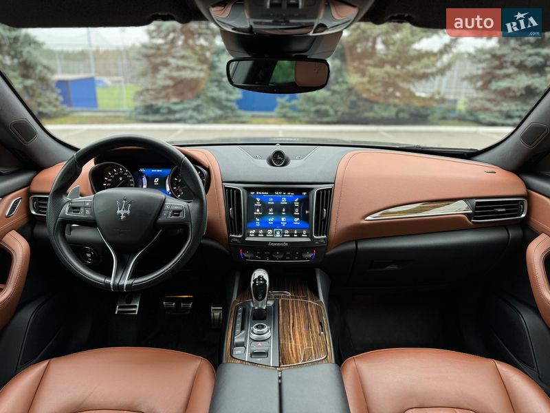 Позашляховик / Кросовер Maserati Levante 2017 в Києві