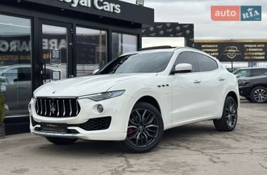 Позашляховик / Кросовер Maserati Levante 2018 в Харкові