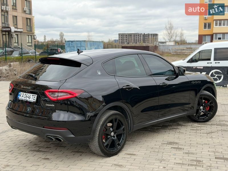 Внедорожник / Кроссовер Maserati Levante 2016 в Киеве фото 6 Внедорожник / Кроссовер Maserati Levante 2016 в Киеве