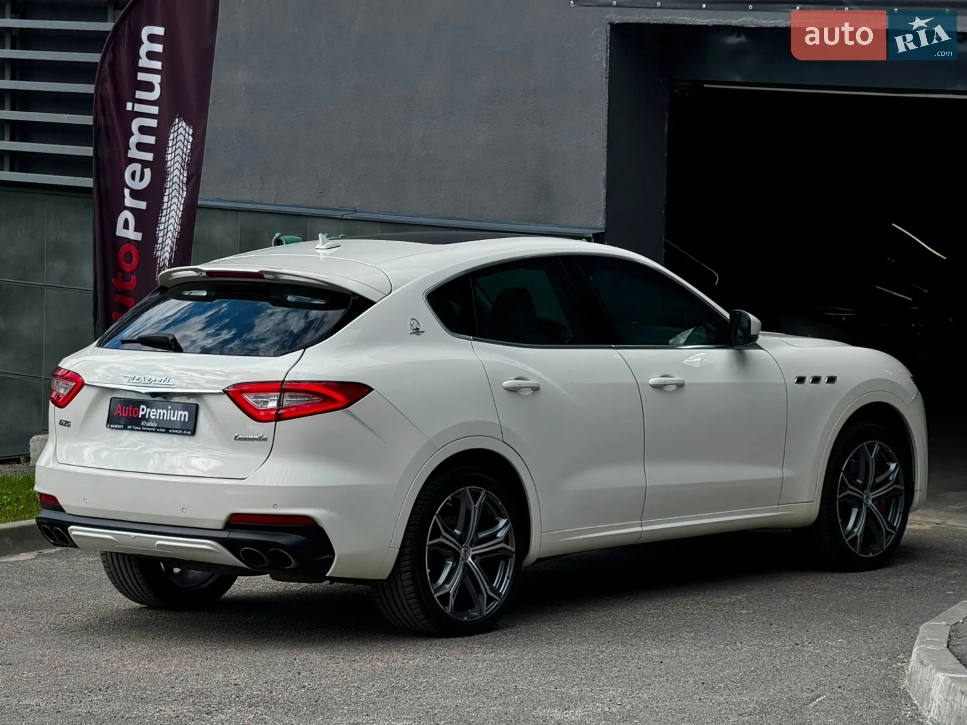 2019 Maserati Levante - мініатюра 9